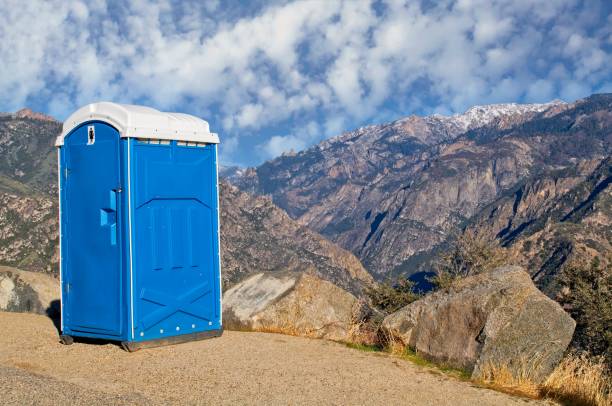 Portable Toilet Options We Offer in Holtville, AL